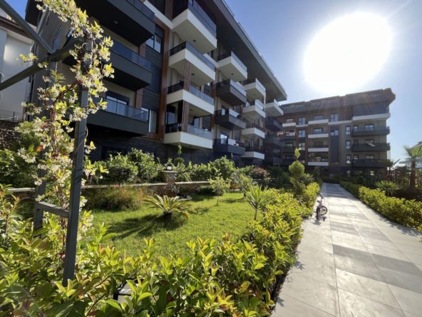 Готовый дом в Оба: Полностью меблированная квартира 1+1 в элитном саду 2